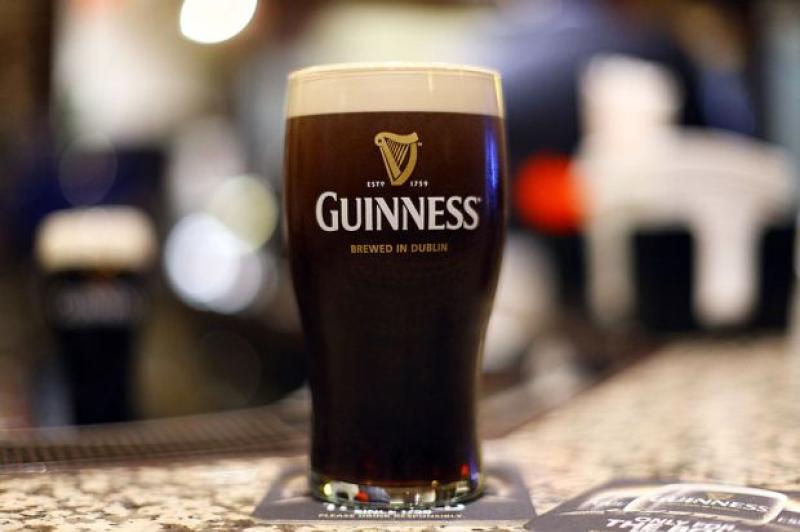 Turley's Pub &euro;2.50 pints of Guinness to celebrate winning the best pint in Laois 