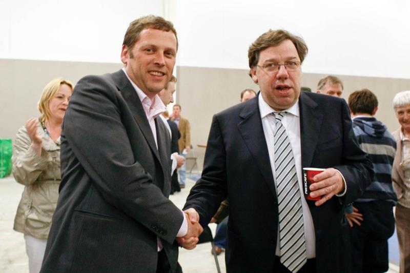 Offaly  Fianna Fáil's Barry Cowen declares himself a TD for Laois