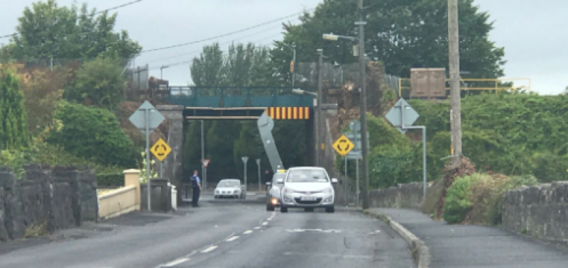 Damage to Portlaoise railway bridge causing traffic hazard