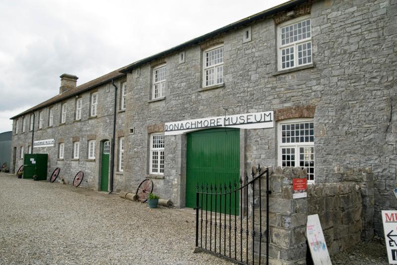 Road safety issues block new footpath to link Laois landmark to village