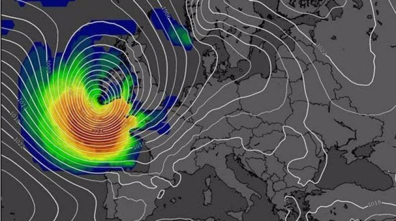Weekend 'weather bomb' officially 'Storm Brian' as Met Eireann upgrades warning