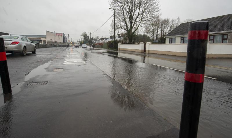 N80 and other roads remain closed following Mountmellick flooding 