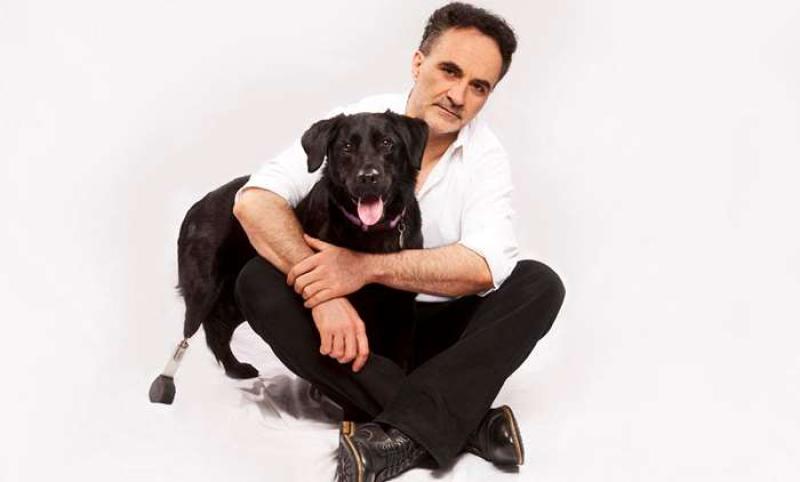 Archive photo of Laois native, Supervet Noel Fitzpatrick on his first graduation day 