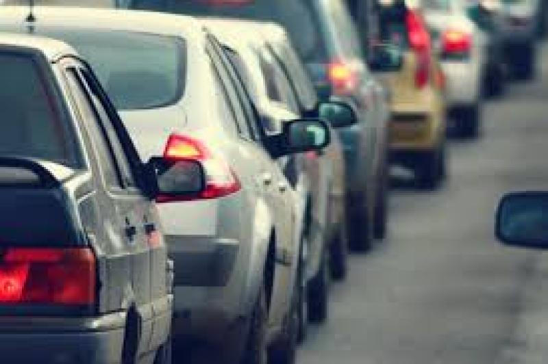 Calls for motorists travelling to Ploughing in Carlow to stop throwing rubbish on to road