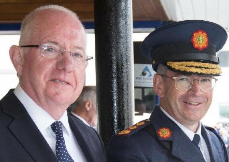 crime garda&iacute; money