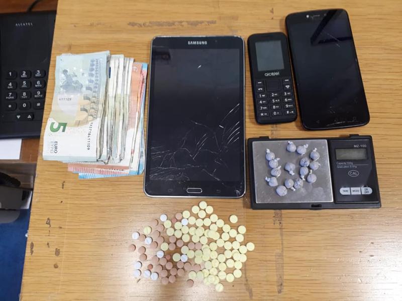 Laois Offaly gardai arrest two following drugs raid 