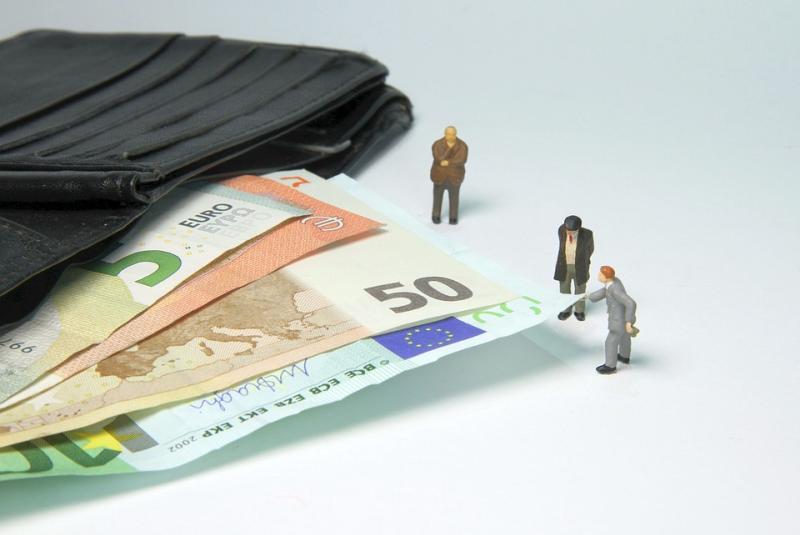 Explainer: Lump sum payments and other cost of living benefits revealed by Laois Minister