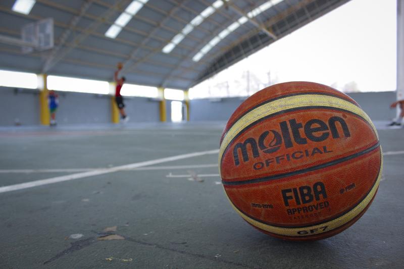 Panthers Girls breeze past neighbours Tullamore in local derby  to set up semi-final showdown