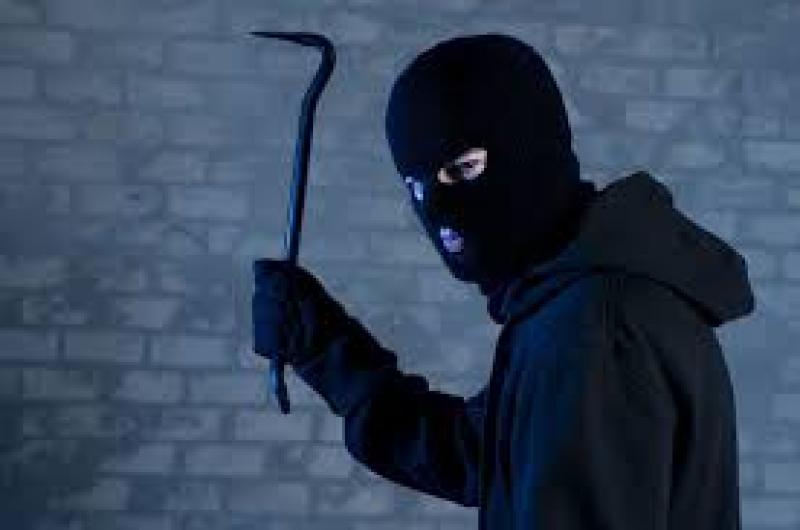 Elderly Castlefin man fends off would be robber