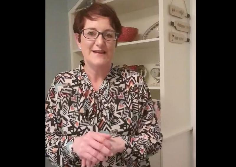 Laois mother of four is cheering up everyone with stunning nightly songs