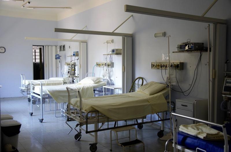 Two Midlands hospitals have no empty beds in Critical Care Units