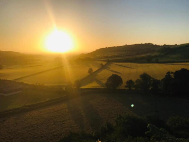 Wow! Gardaí share spectacular snaps of sunrise at Laois landmark