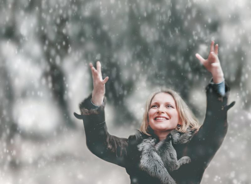Solace at Christmas with Eimear Quinn hosted by the Dunamaise Arts Centre