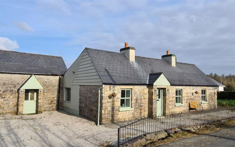 PROPERTY WATCH: Stunning stone cottage with converted granary going under the hammer