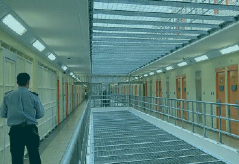 Prison officer use of restraints at jails in Portlaoise and elsewhere under review