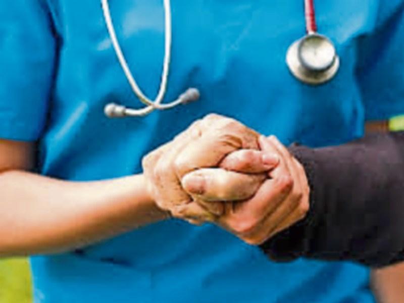 Unions seek extra Covid-19 pay for healthcare workers