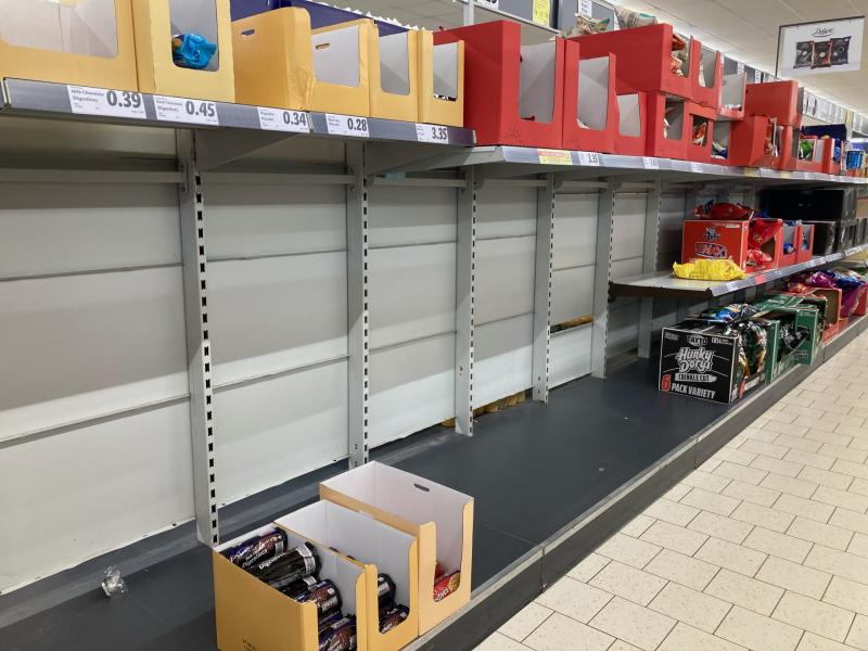 Major Laois supermarket's shelves empty out ahead of long closure