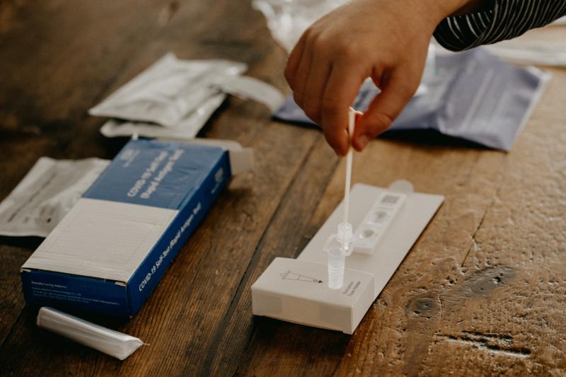 'I do not understand it', Expert calls on Government to supply antigen tests to every home in Ireland this winter