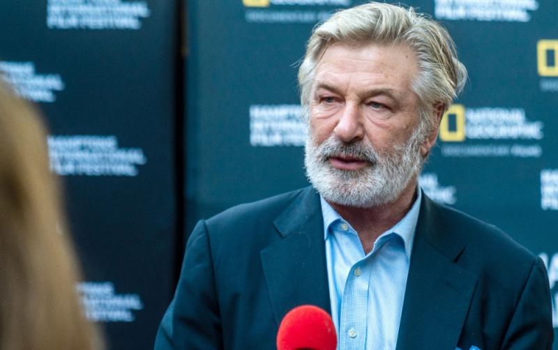 Woman dies after actor Alec Baldwin fires prop gun on set of movie Rust 