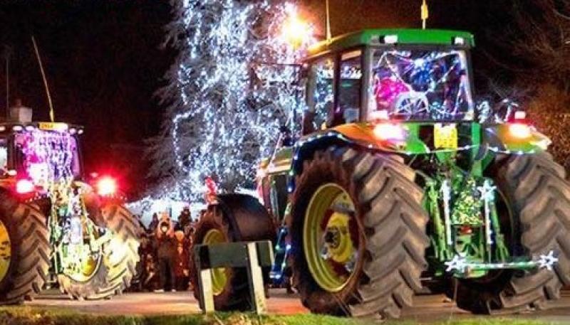 Christmas tractor convoy for Laois cancer support centre