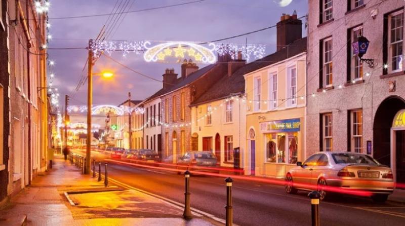 Donations needed to fund Christmas lights in Laois town