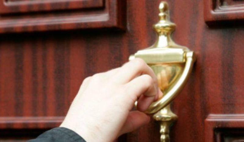 Midlands Gardaí warn people to be vigilant about bogus callers after incidents