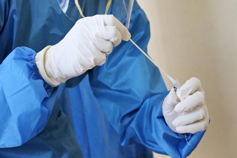 Slight increase in Covid-19 patients in hospital but ICU figures show small drop 