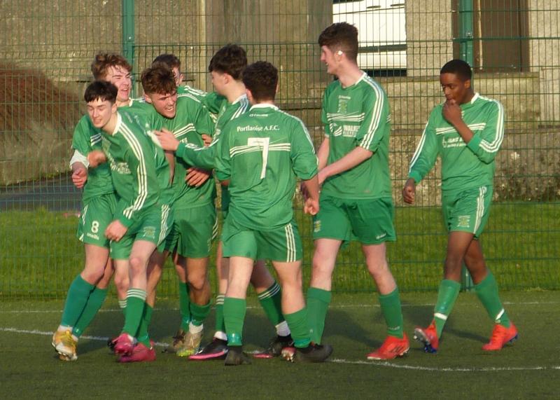 O'Donnell in the goals as Portlaoise AFC fly over the Bridge
