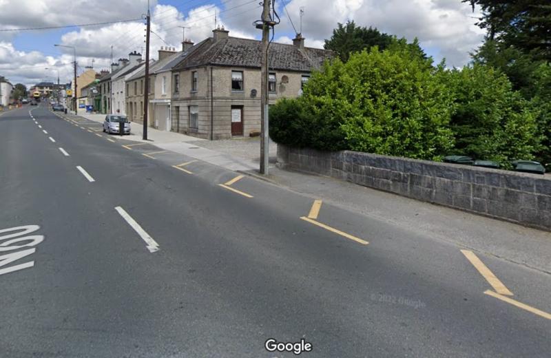 Cllr claims Lorries passing through Laois town at 'dreadful speed' 
