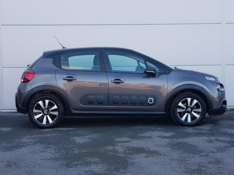 Kildare Gardaí still searching for car stolen from Monasterevin 
