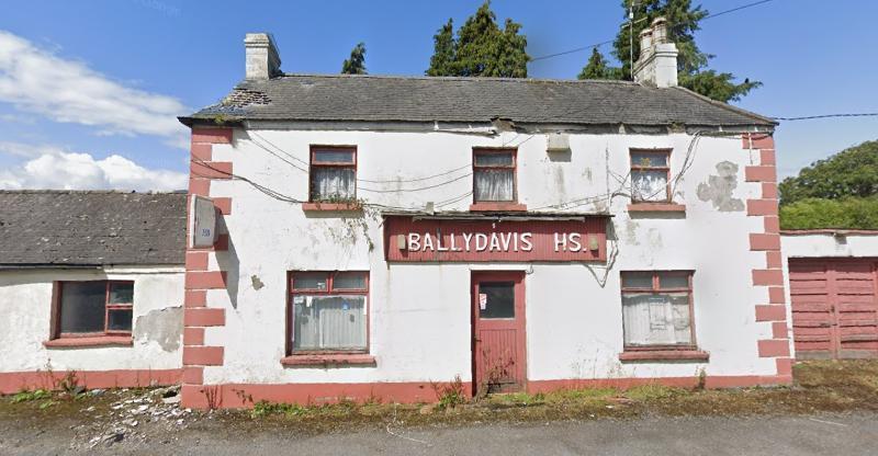 Dunne family mark 40th anniversary of reunion with gathering in Laois 