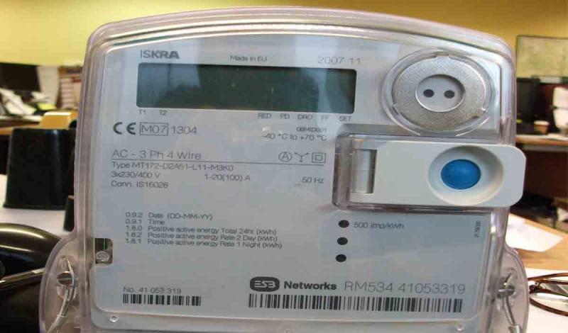 'Massive' winter power bills has people 'worried sick' 