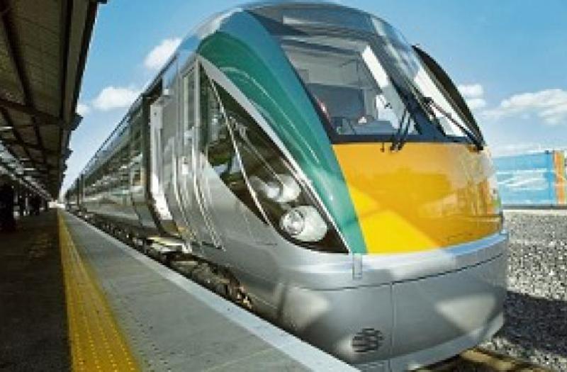 Later train service needed to serve growing number of Laois commuters