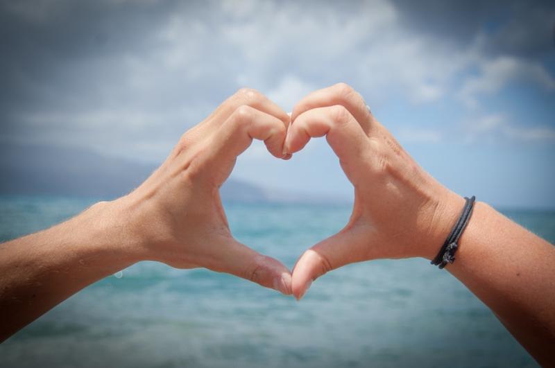 Gardaí warn public to be wary of romance fraud around Valentine's Day 