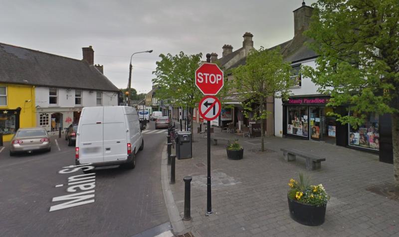 Call to switch right of way on Laois town's main street