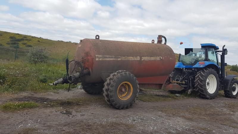 New Holland tractor and tanker stolen in Laois