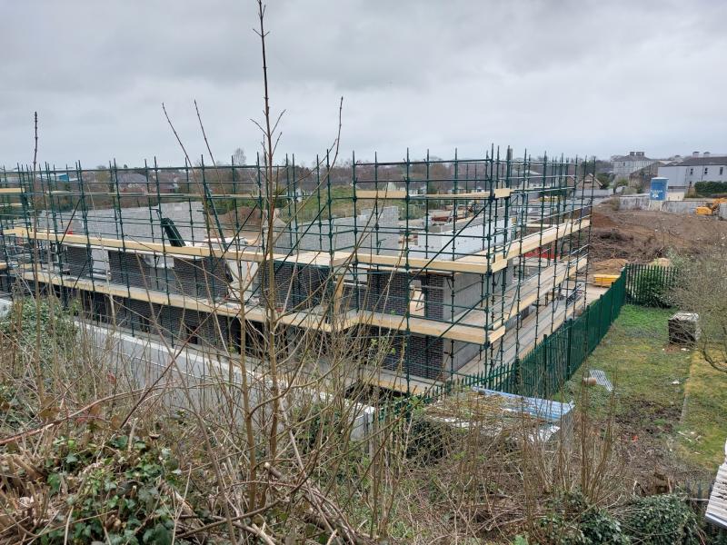 Portlaoise train station social homes hit by delays
