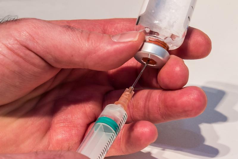 NIAC recommends new recently approved Covid-19 vaccine for use in Ireland