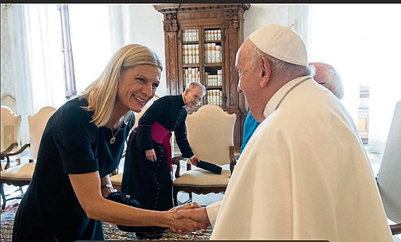 Offaly based Minister meets Pope Francis