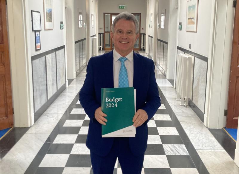 Laois workers and families to  see 'real difference' from €1.3 bill tax package insist Laois Minister