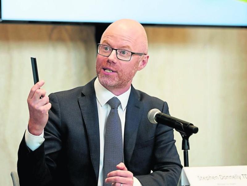 Health minister deflects on his confidence in UHL management urging reform