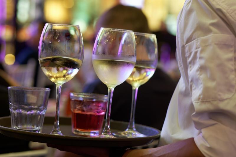 On-the-spot fines not passing on tips to staff in Laois and elsewhere
