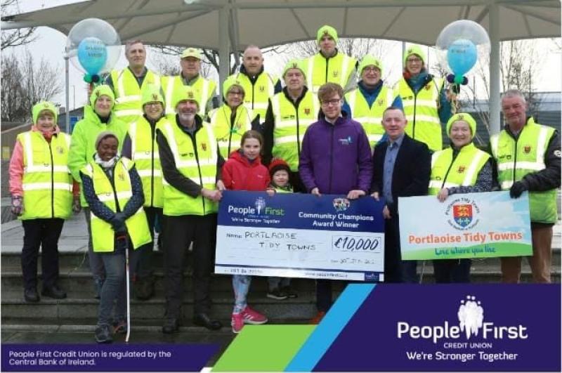 Portlaoise Tidy Towns collect €10,000 Community Champions Award
