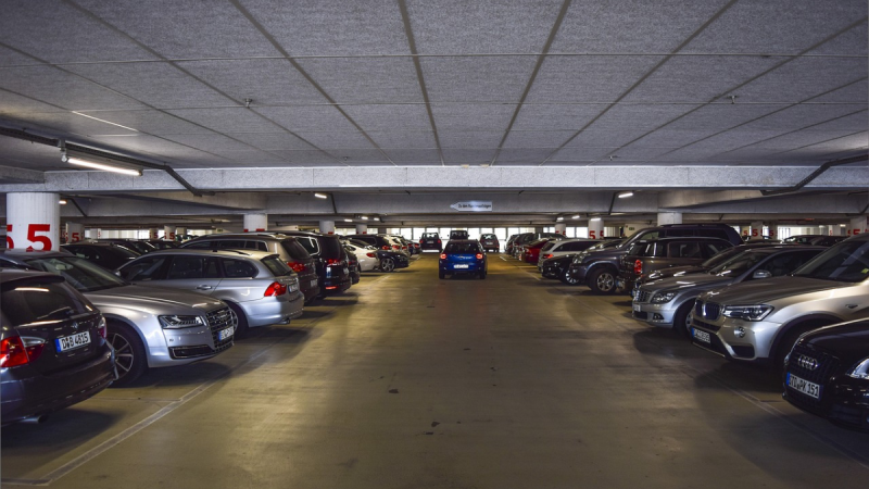 Car parks at Dublin Airport all sold out ahead of bank holiday weekend