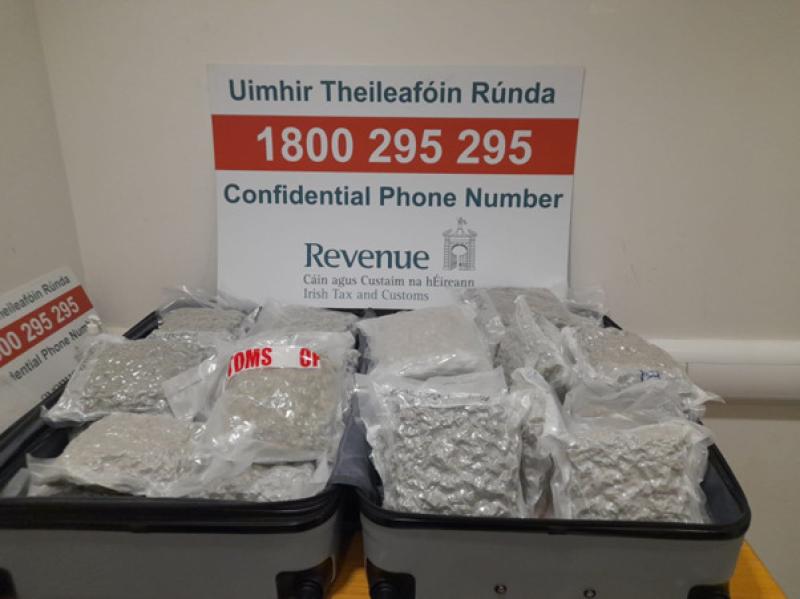 Two arrested after cannabis worth &euro;862k is found in luggage at Dublin Airport 