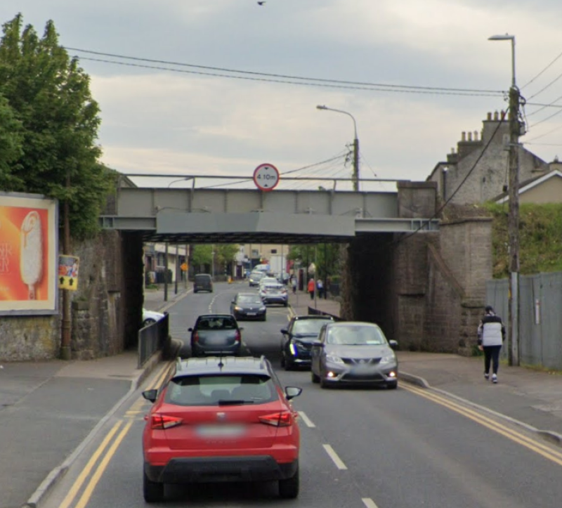 Truck driver caused one hour rail delay after hitting railway bridge in Laois