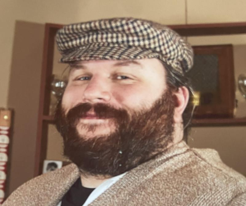 Outpouring of grief at death of popular Laois man