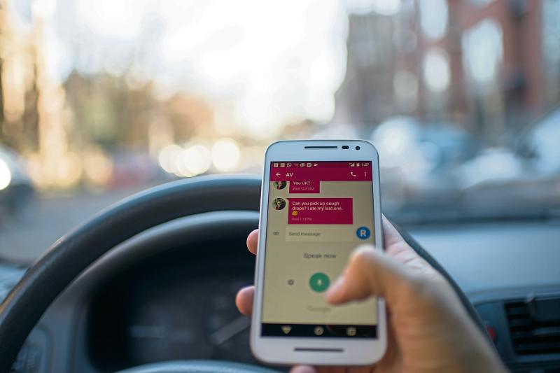 Laois gardaí issue significant number of tickets for holding mobile phone while driving 