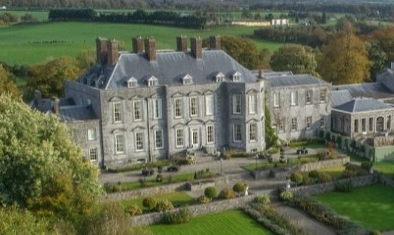 Laois' Castle Durrow to feature on UK show 'Country House Auction' tonight 