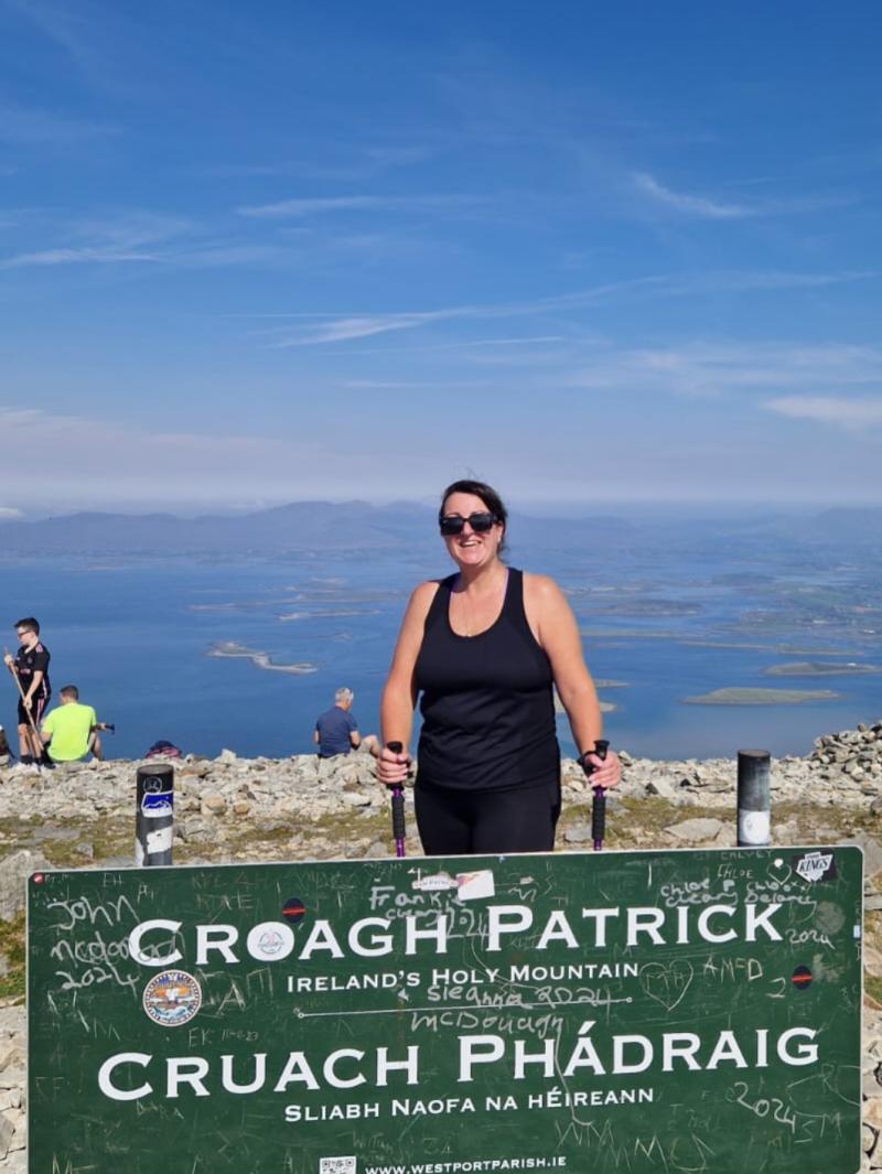 Clonaslee High Nelly Club donates over €35,000 to Laois parish 